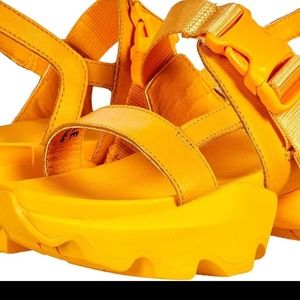 SOREL KINETIC IMPACT SLINGBACK / ELECTRIC MANGO / SZ 8 / NIB / RARE SIZE/COLOR